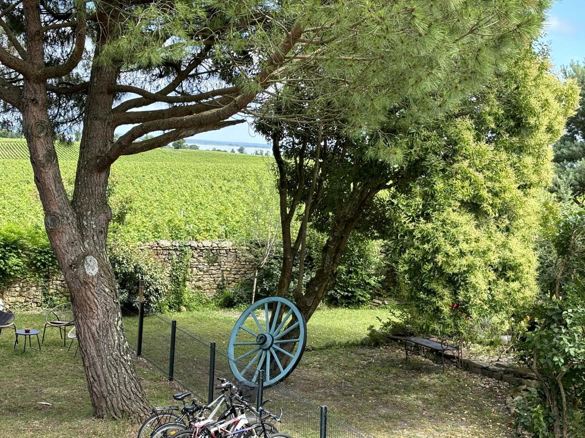 Maison Jeroboam Saint-Estèphe Eksteriør billede